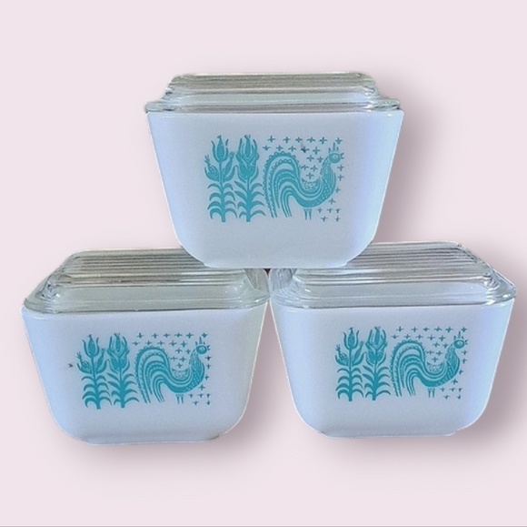 Pyrex | Kitchen | Set Of 3 Vintage Amish Butterprint Pyrex Containers ...
